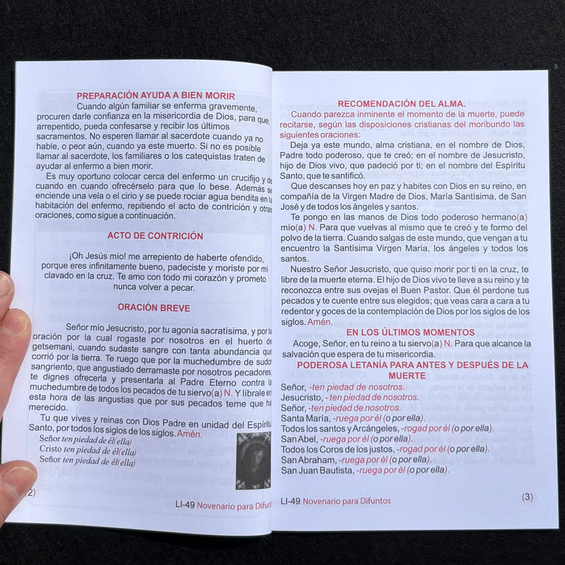 Oraciones y Santo Rosario de Difunto Softcover Book