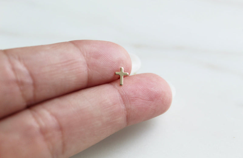 Cross Studs in 14k Gold