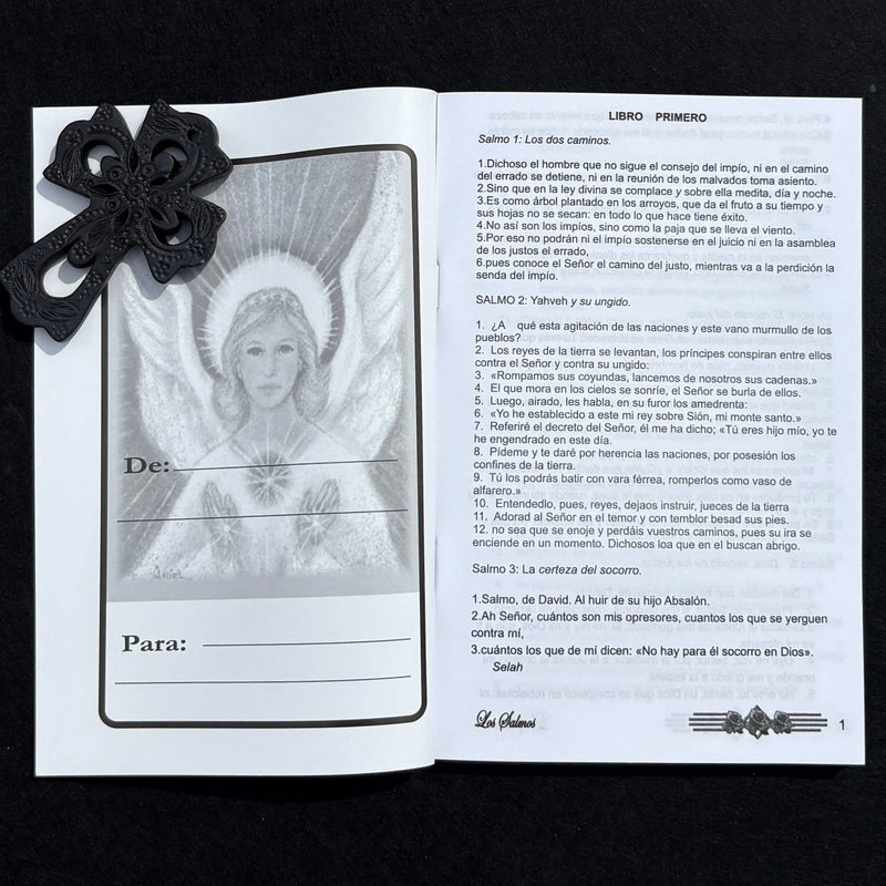 Los Salmos Softcover Book 