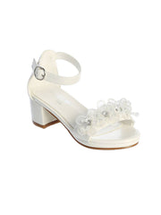 First Communion Girls Matte Block Heels with Flower Embellishment – White Formal Shoes for Special Occasions