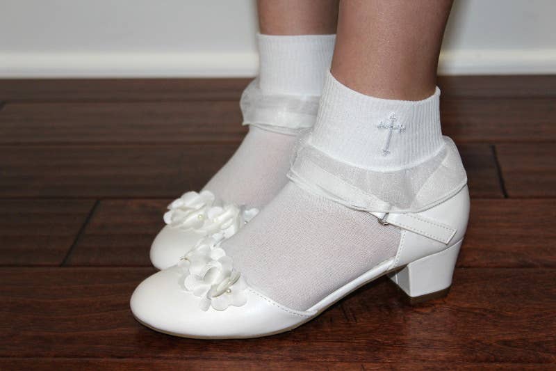 Girl's First Communion Lace Socks with Cross – White Lace Socks for Communion Day (Size 7-8.5)