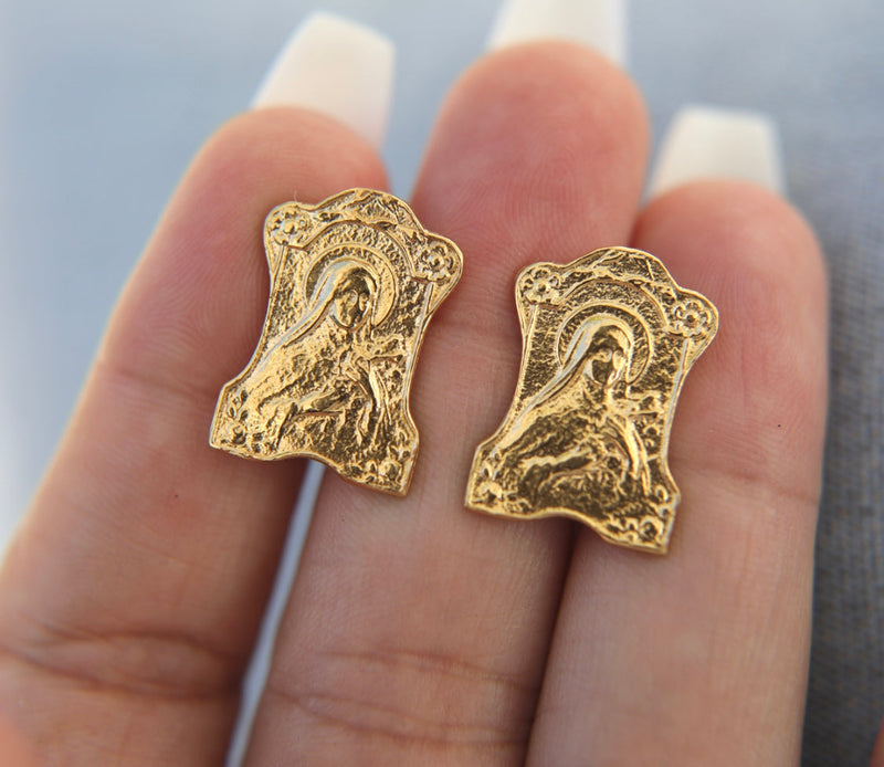 St. Thérèse of Lisieux Cufflinks in Vermeil