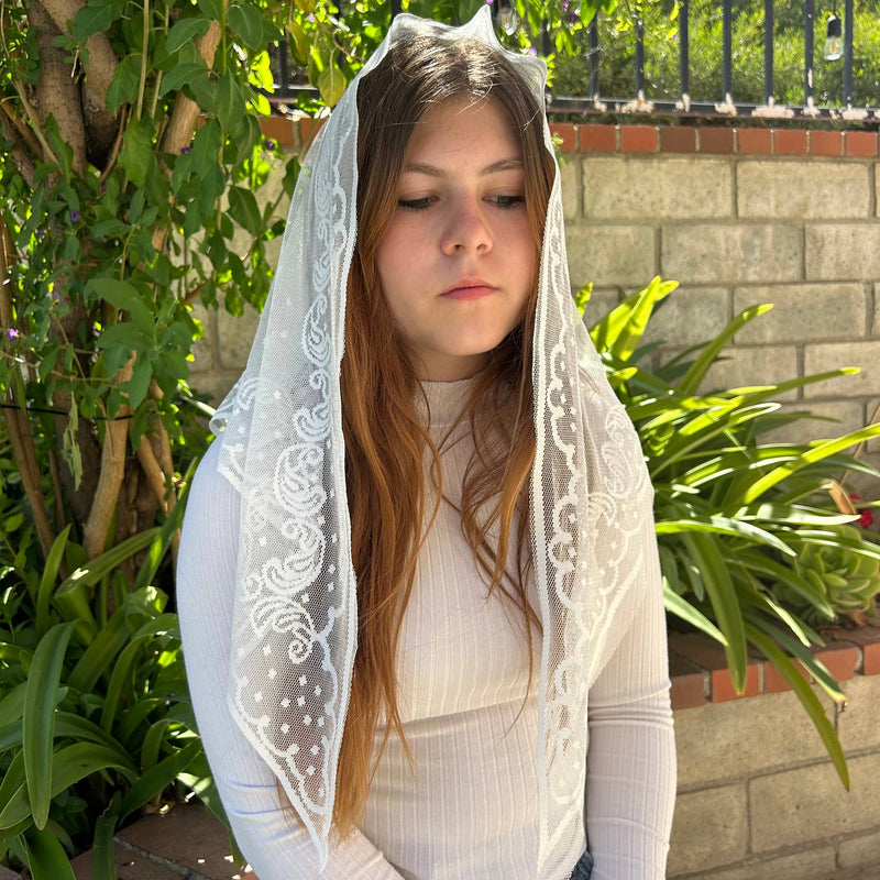 Jerusalem Veil – White Lace Mantilla for Women (48″ x 24″) – Elegant Religious Headcovering for Mass and Devotions