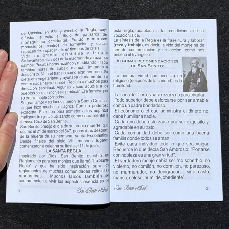 Devocionario a San Benito Abad Softcover Book