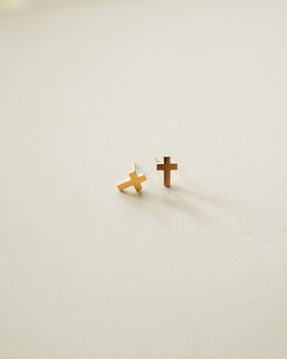 Dainty Cross Stud Earrings // Gold