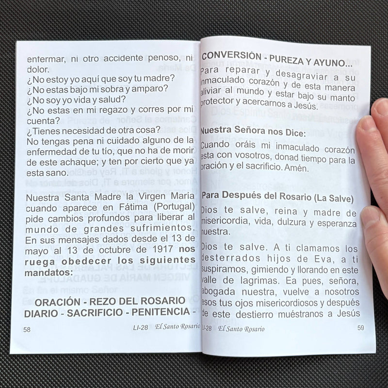 El Santo Rosario Softcover Book