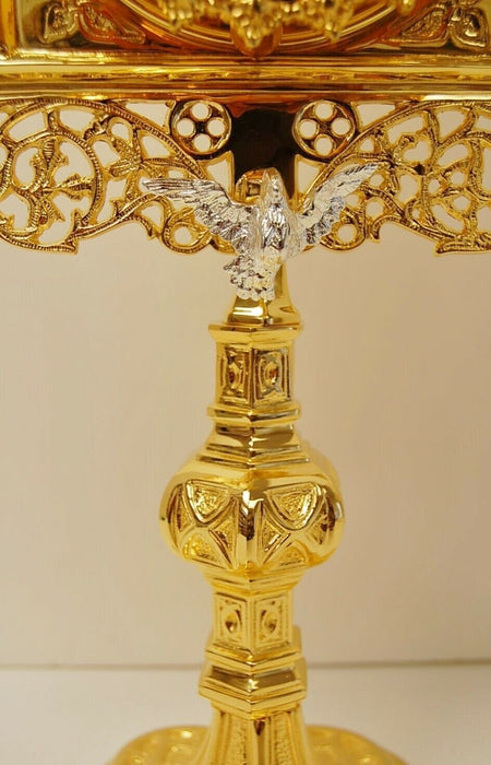 Gothic Gold Plated Monstrance with Glass Enclosed Luna
