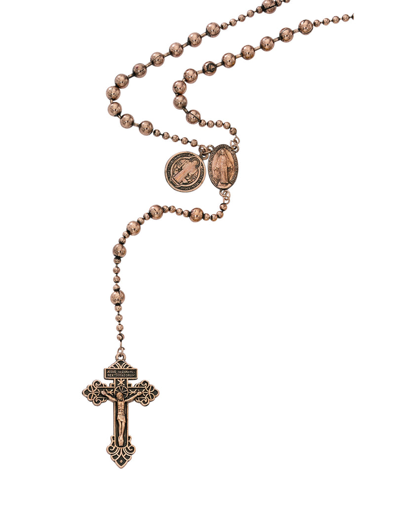 Rosario de cuentas chapadas en cobre con medalla de San Benito