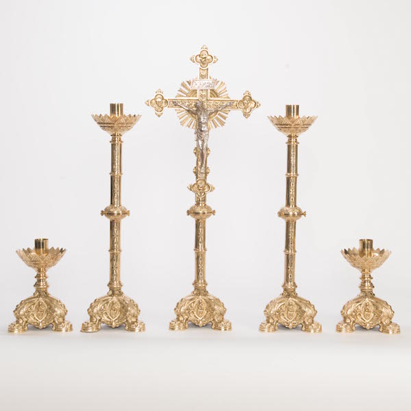 32.5" Baroque Style Altar Crucifix