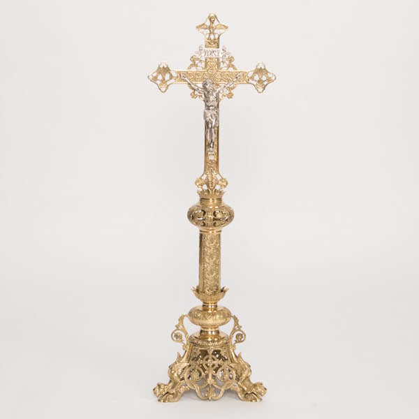 Juego de Altar de Crucifijo y Candelabros de Estilo Barroco Tradicional de 30"