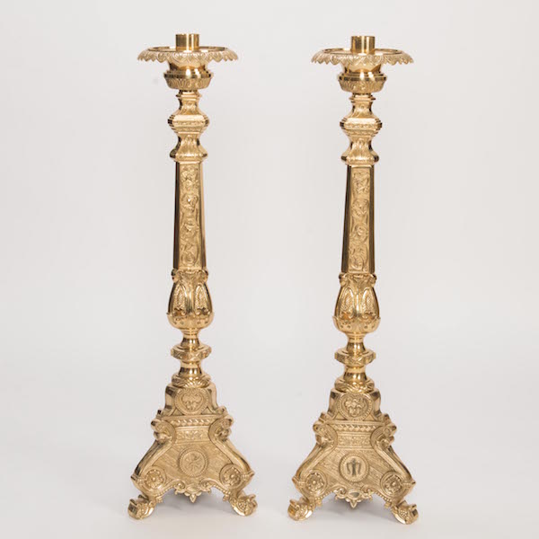 Candelabro de Altar Estilo Barroco de 42"