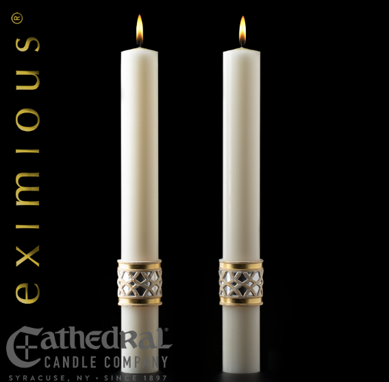 Complementing Altar Candle - Cathedral Candle - Merciful Lamb - 4 Sizes
