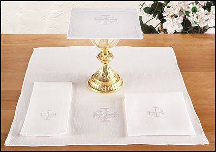Jerusalem Cross Altar Linen Gift Set