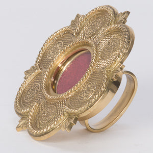 Relicario de veneración de latón macizo con asa