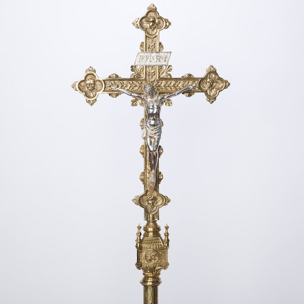 Traditional Gothic Style Silver Plated Corpus Processional Crucifix