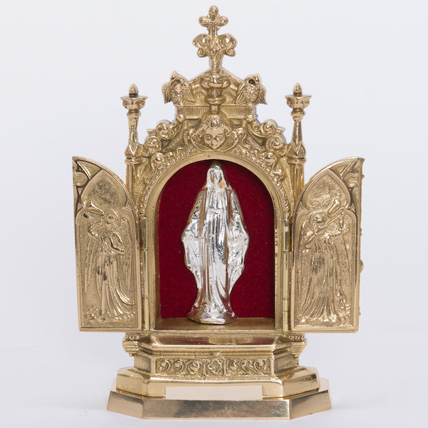 Tríptico Relicario de latón macizo con estatua plateada de la Santísima Virgen María