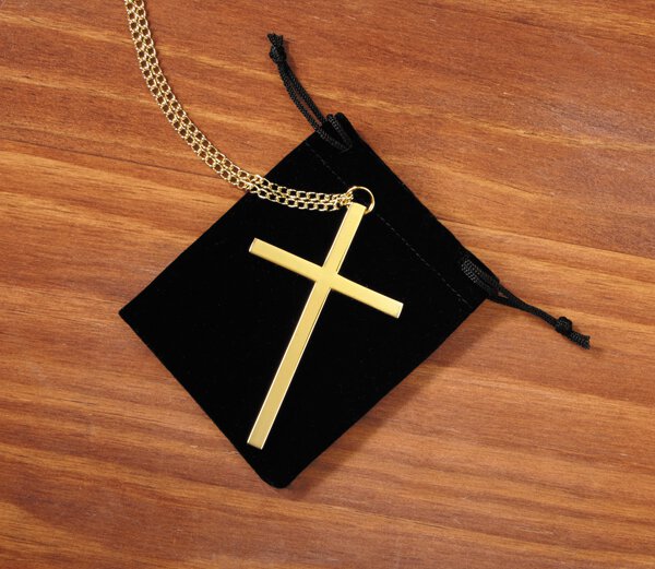Collar de cruz del clero chapado en oro 